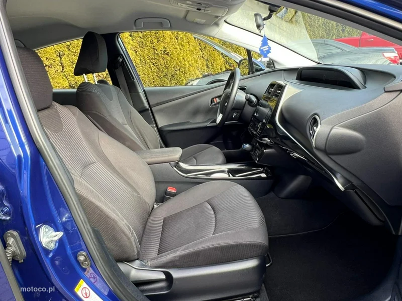 Toyota Prius XW50 17