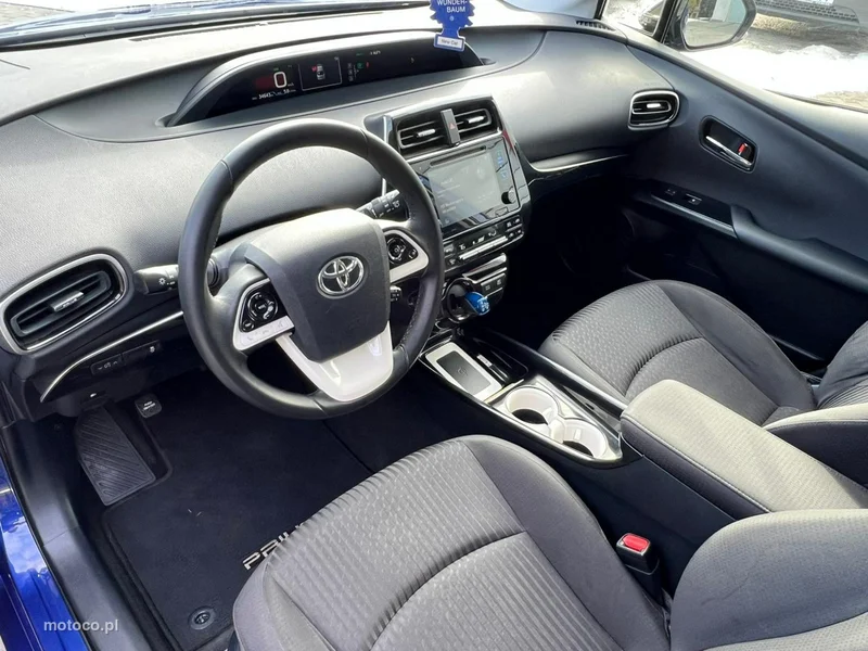Toyota Prius XW50 9