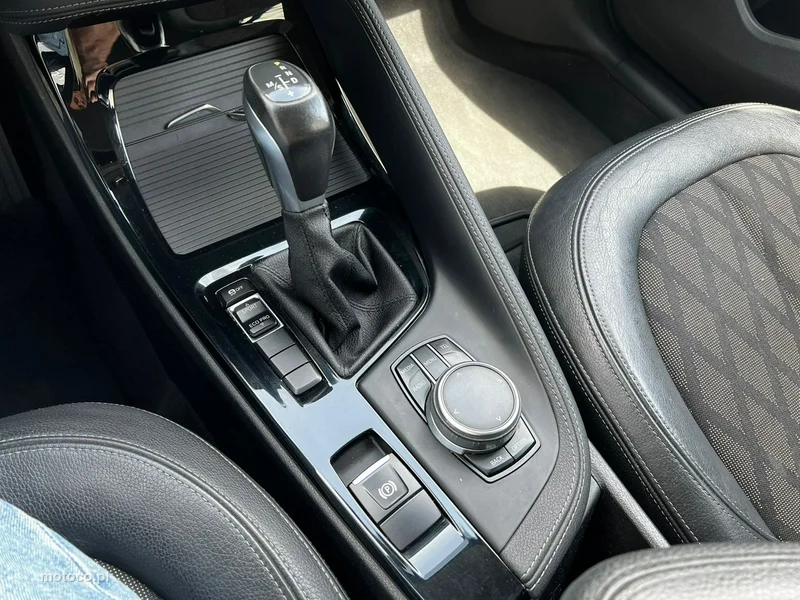 BMW X1 F48 15