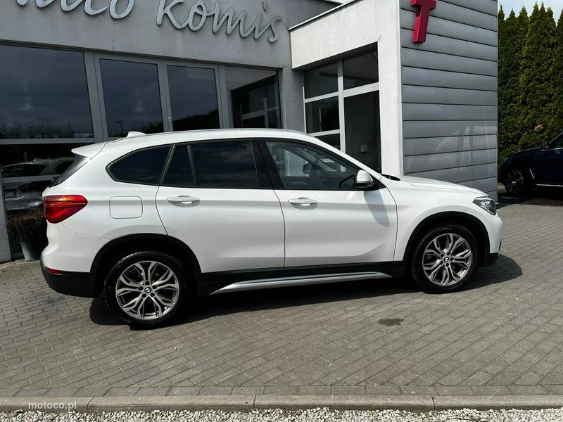 BMW X1 F48 7