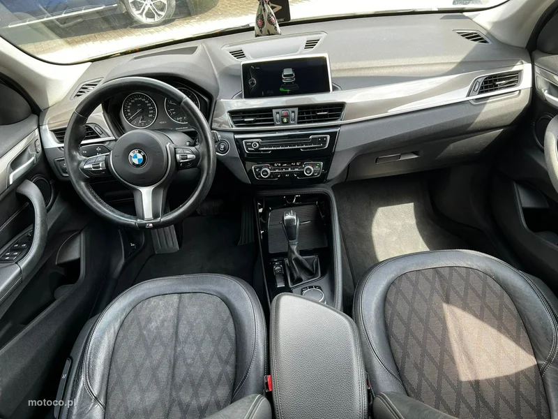 BMW X1 F48 10