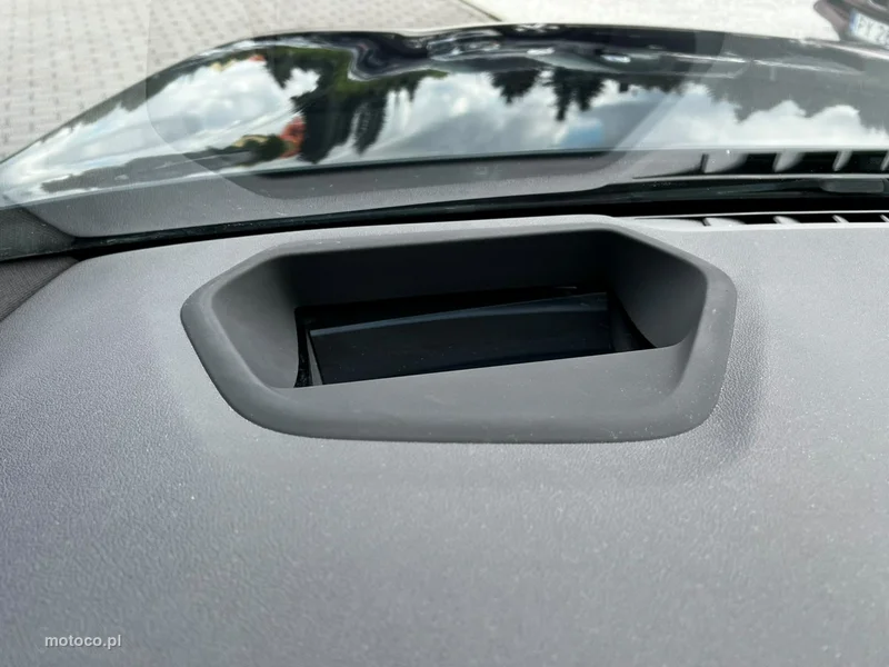 BMW Seria 5 G30 M550i 28