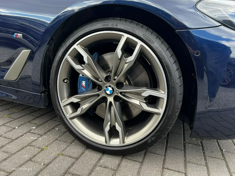 BMW Seria 5 G30 M550i 7