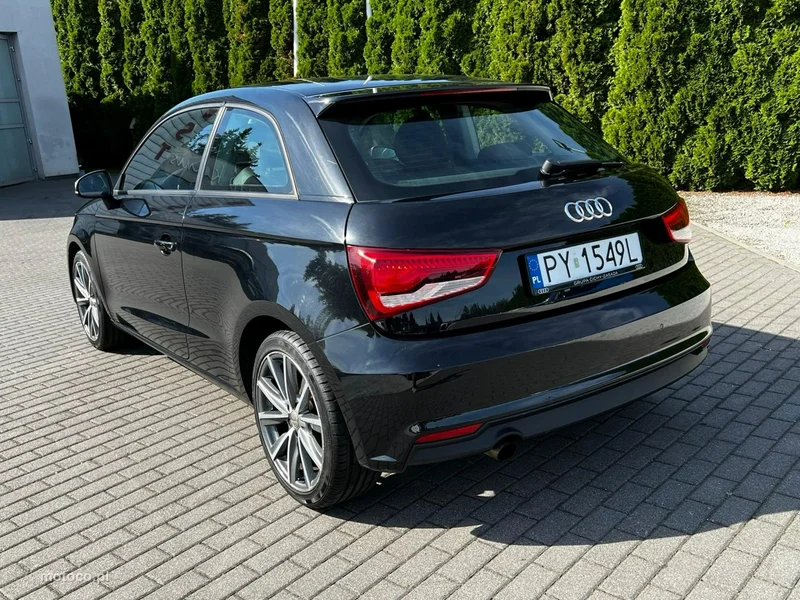 Audi A1 8X 2
