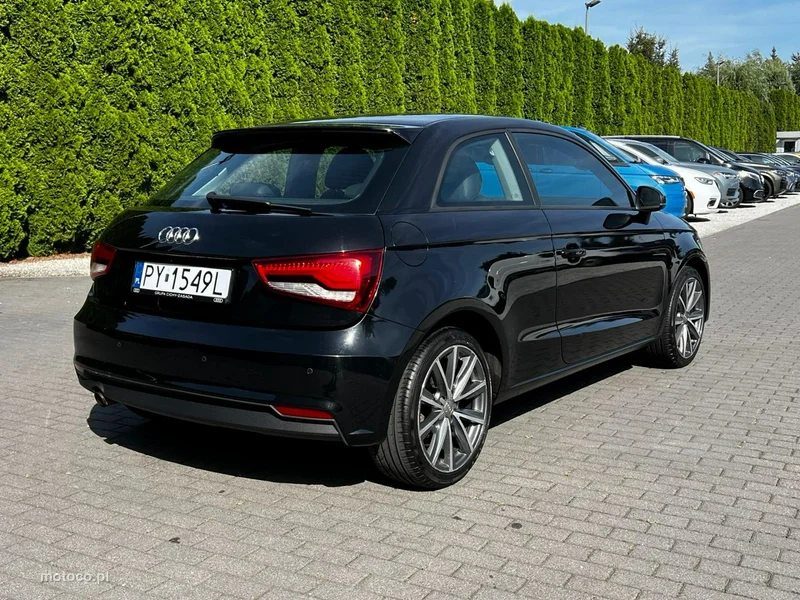 Audi A1 8X 3