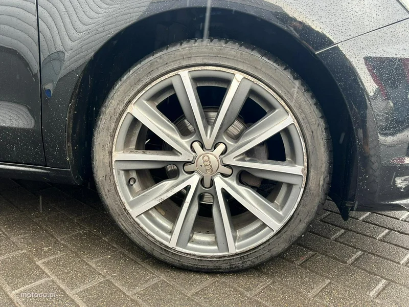 Audi A1 8X 15