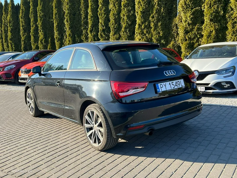 Audi A1 8X 4