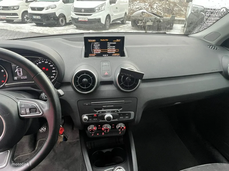 Audi A1 8X 8