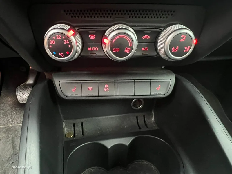 Audi A1 8X 10