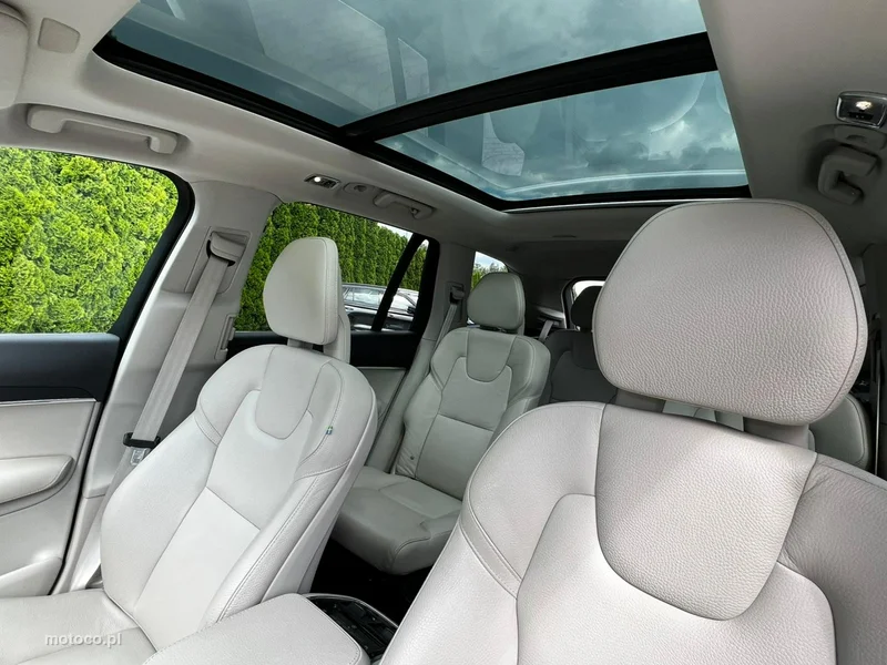 Volvo XC 90 9