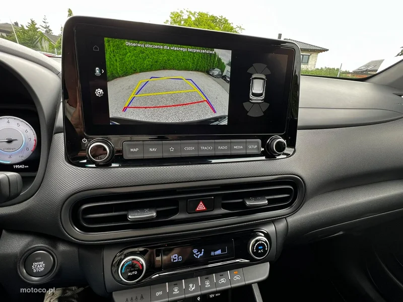 Hyundai KONA 15