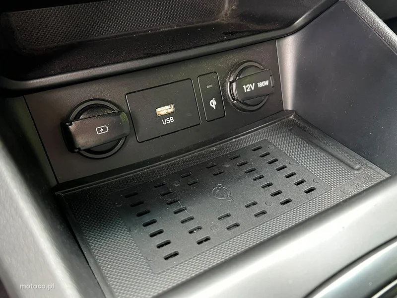 Hyundai KONA 18
