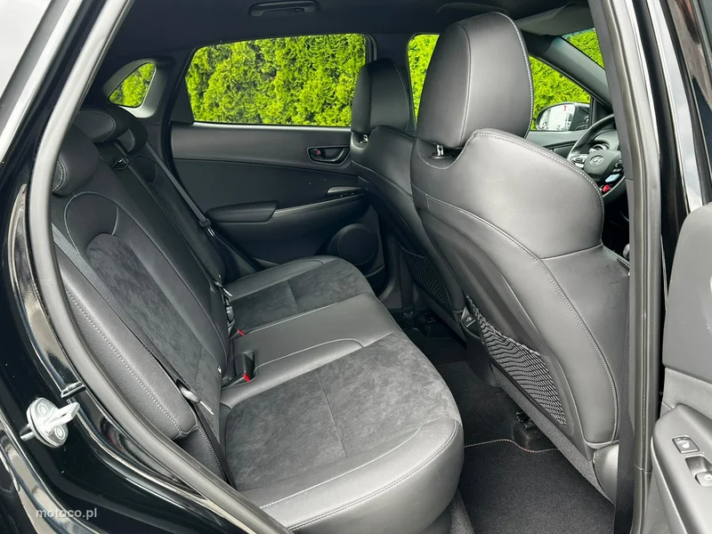Hyundai KONA 21