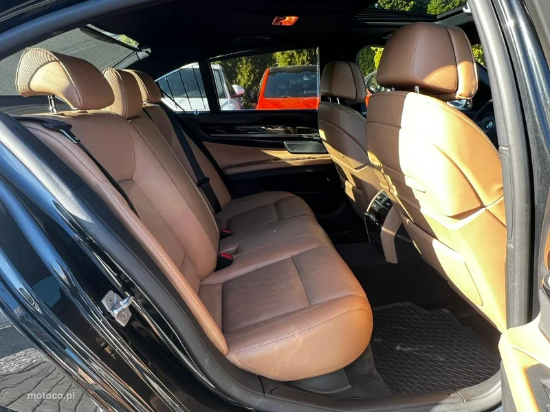 BMW Seria 7 F01 730 22