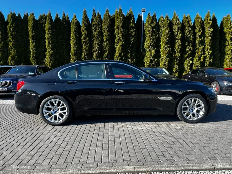 BMW Seria 7 F01 730 6