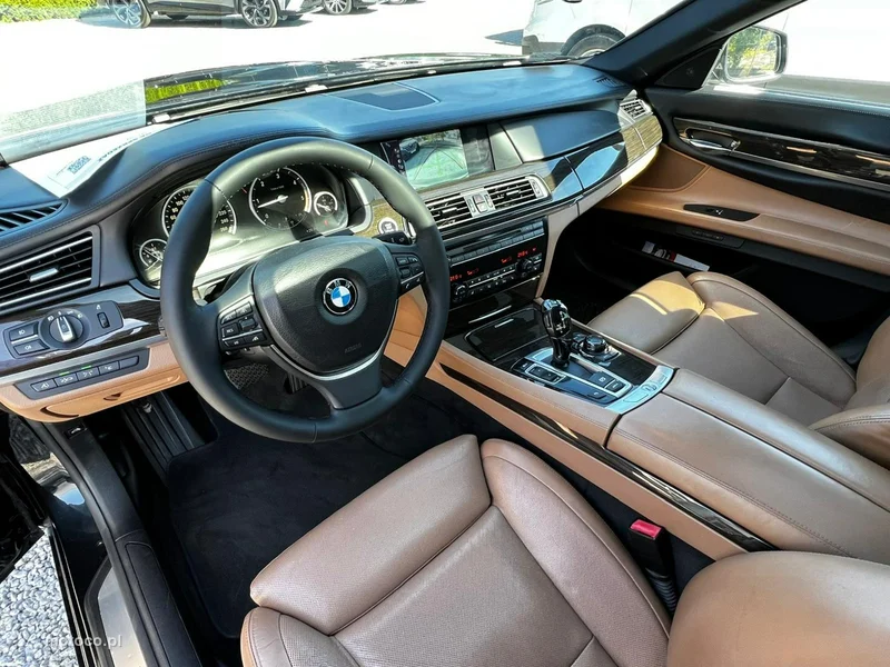 BMW Seria 7 F01 730 6