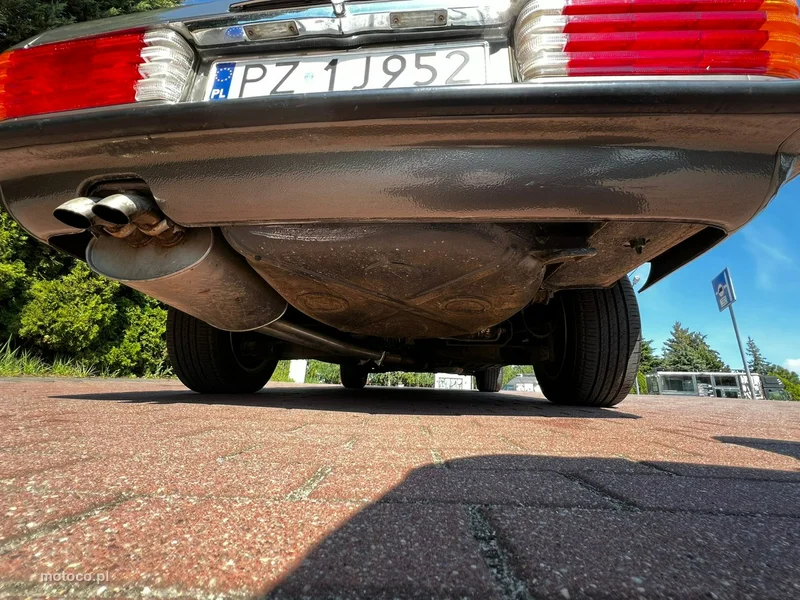 Mercedes-Benz SL R107 SL 560 10