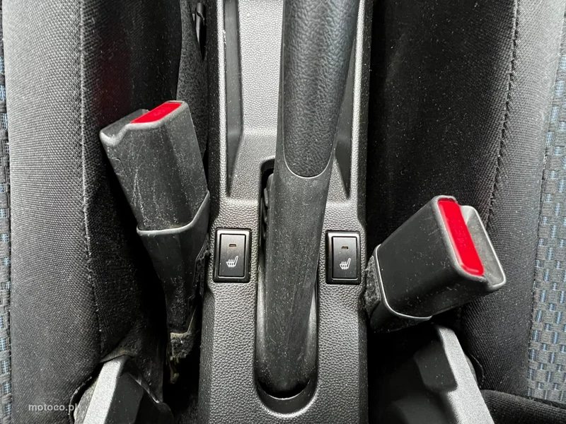 Suzuki Ignis 13