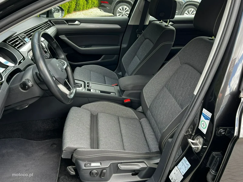 Volkswagen Passat B8 13