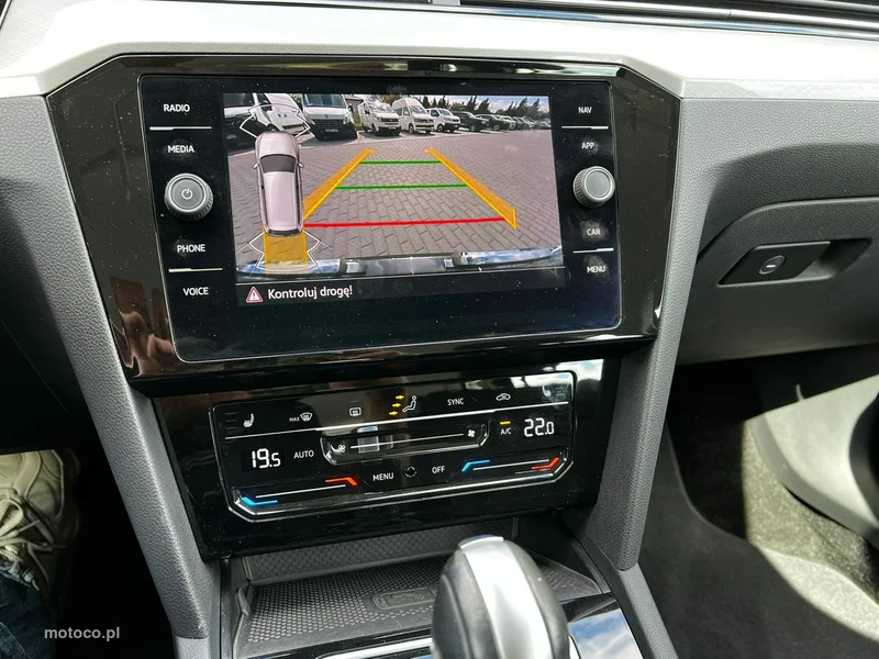 Volkswagen Passat B8 23