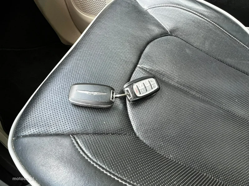 Chrysler Pacifica 28