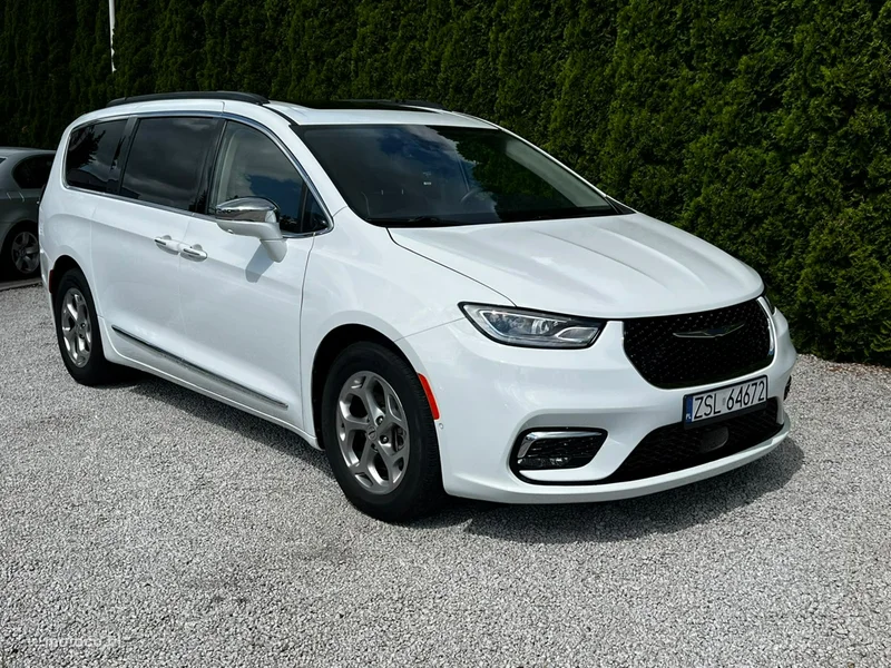 Chrysler Pacifica 6