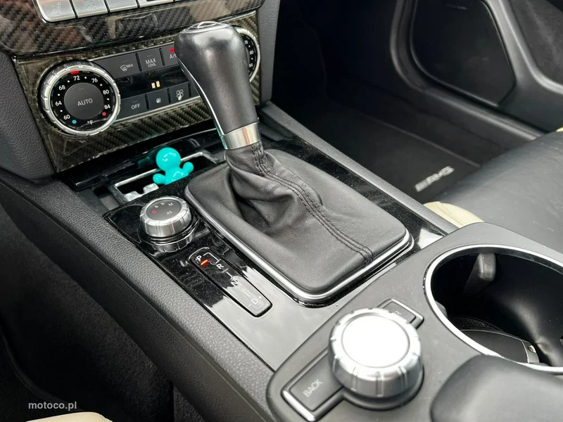 Mercedes-Benz Klasa C W204 C 63 AMG 14