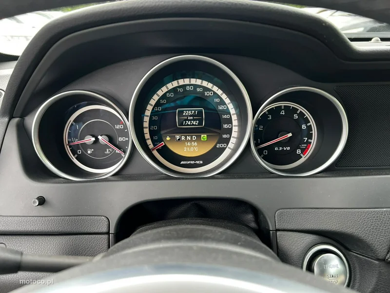 Mercedes-Benz Klasa C W204 C 63 AMG 16