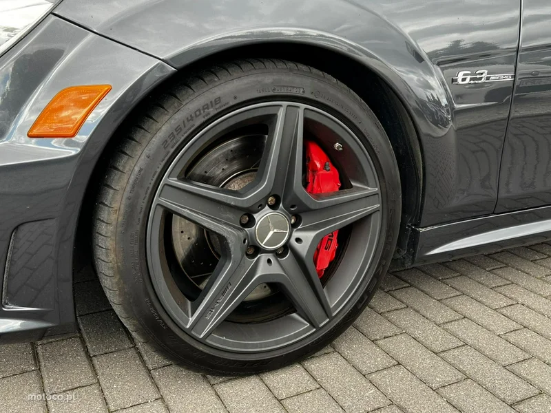 Mercedes-Benz Klasa C W204 C 63 AMG 6