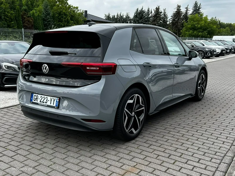 Volkswagen ID.3 4