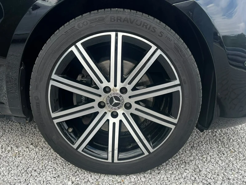 Mercedes-Benz Klasa V W447 V 300 27