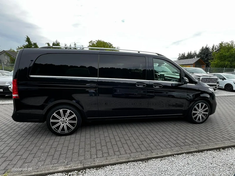 Mercedes-Benz Klasa V W447 V 300 5