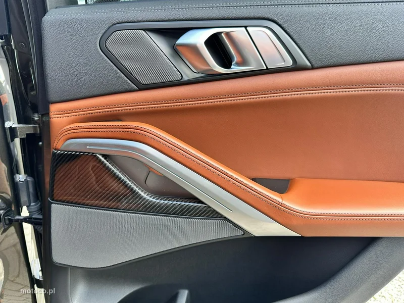 BMW X6 G06 12