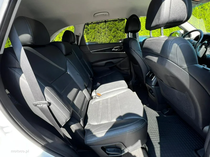 Kia Sorento 16