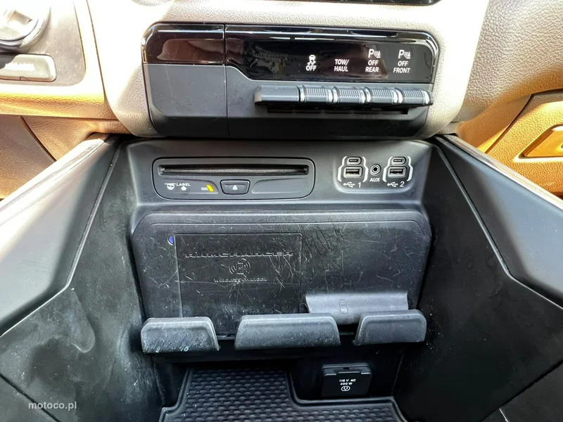 Dodge RAM 15
