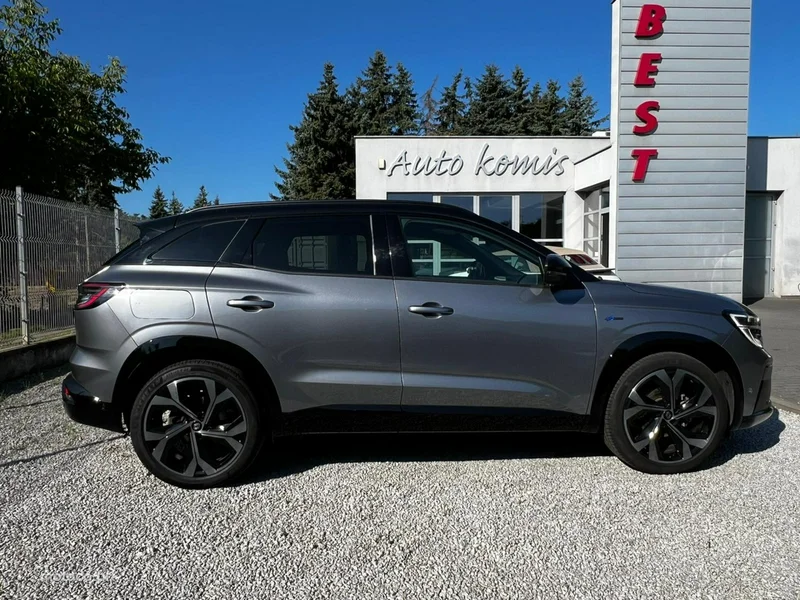 Renault Austral 8