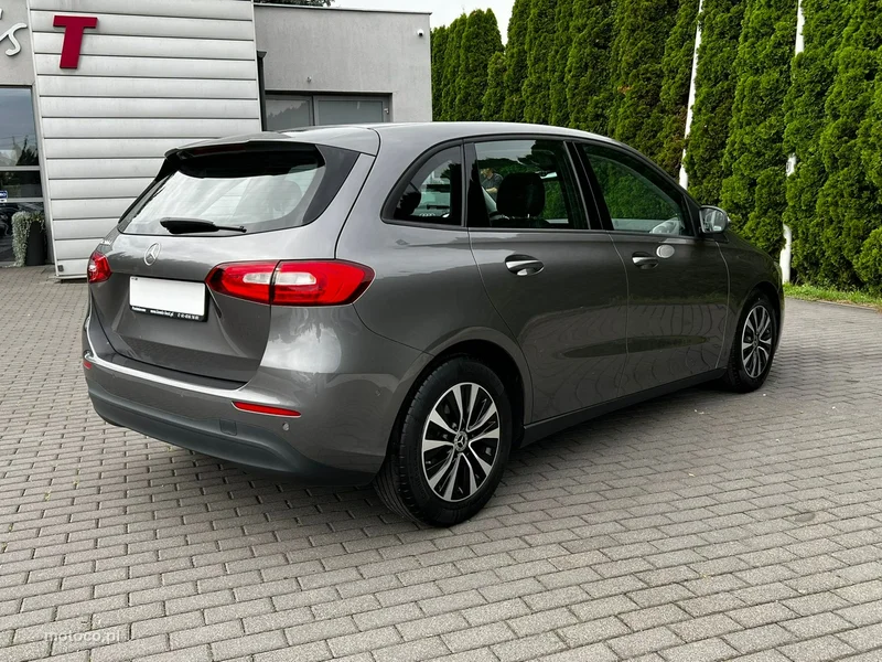 Mercedes-Benz Klasa B W247 B 200 5