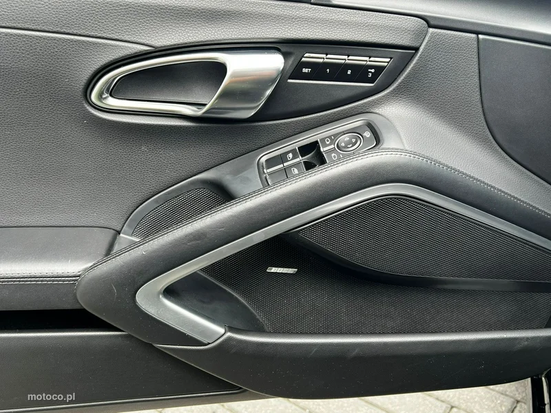 Porsche 911 991 15