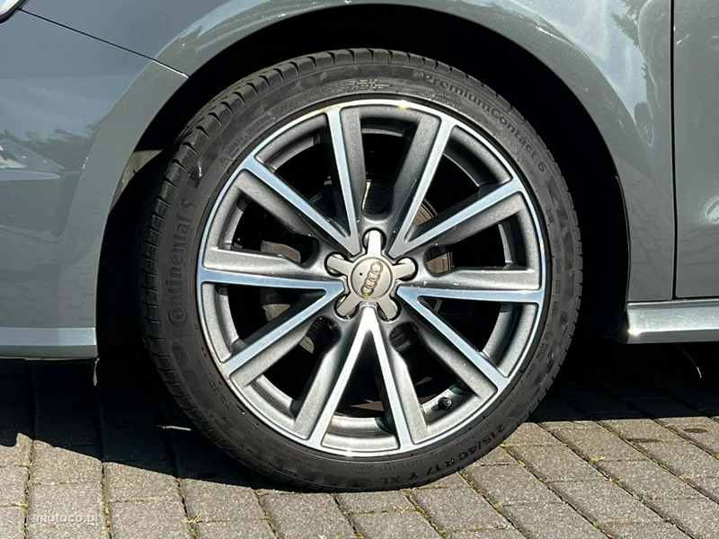 Audi A1 8X 3