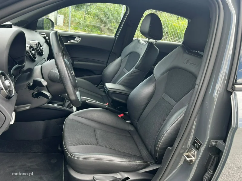 Audi A1 8X 13