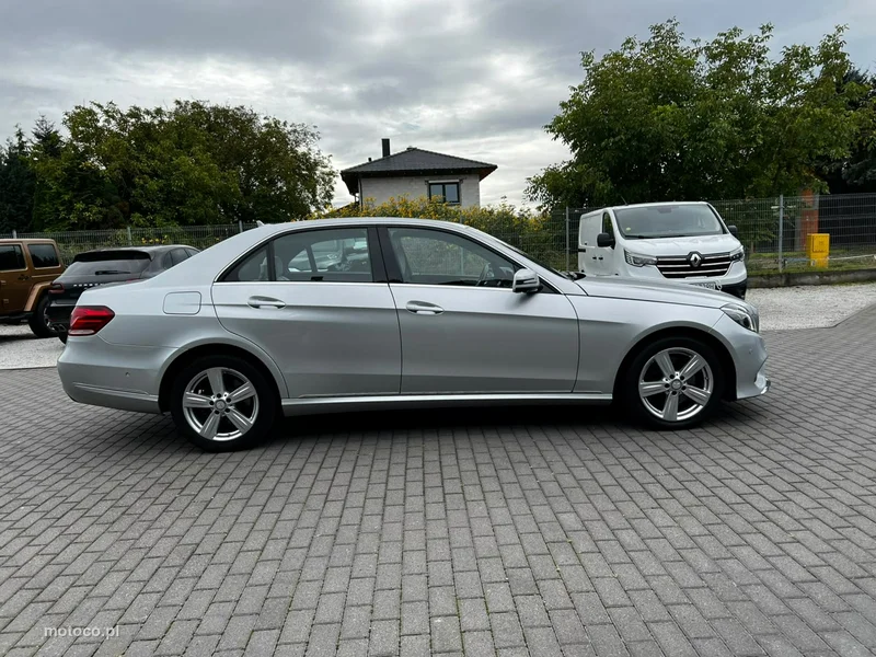Mercedes-Benz Klasa E W212 E 250 7