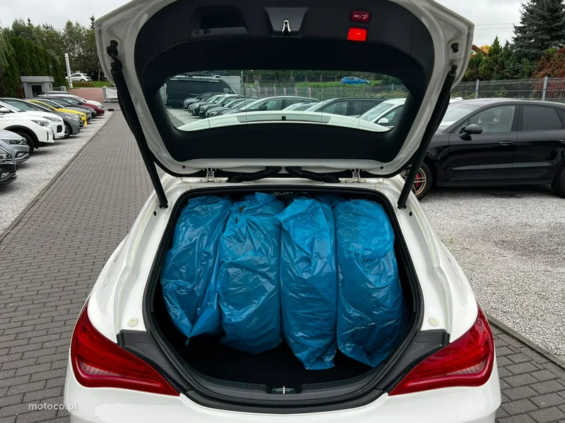 Mercedes-Benz CLA C117 250 15