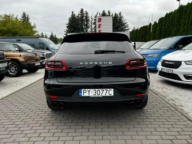 Porsche Macan 95B 7