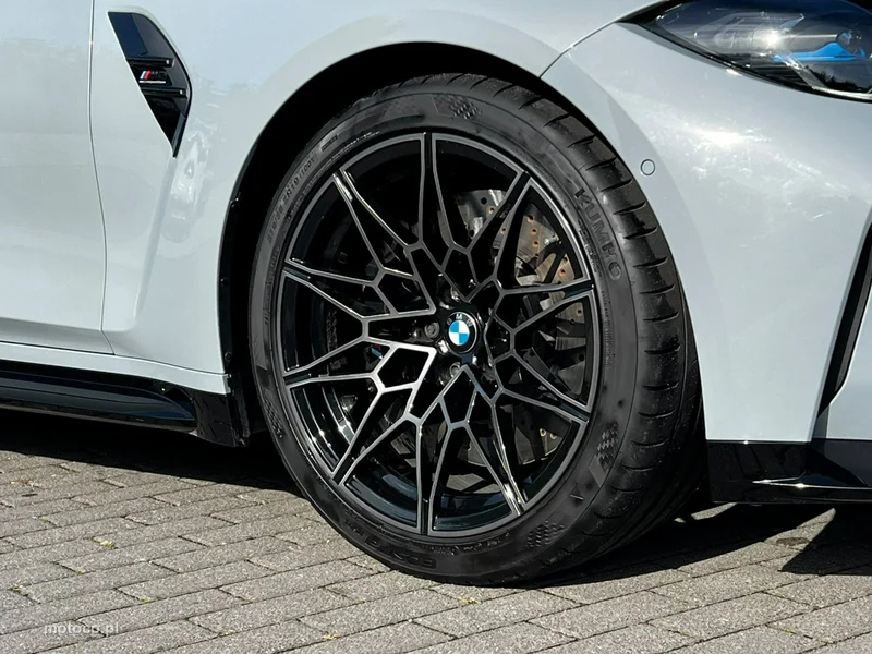 BMW M3 G80 8