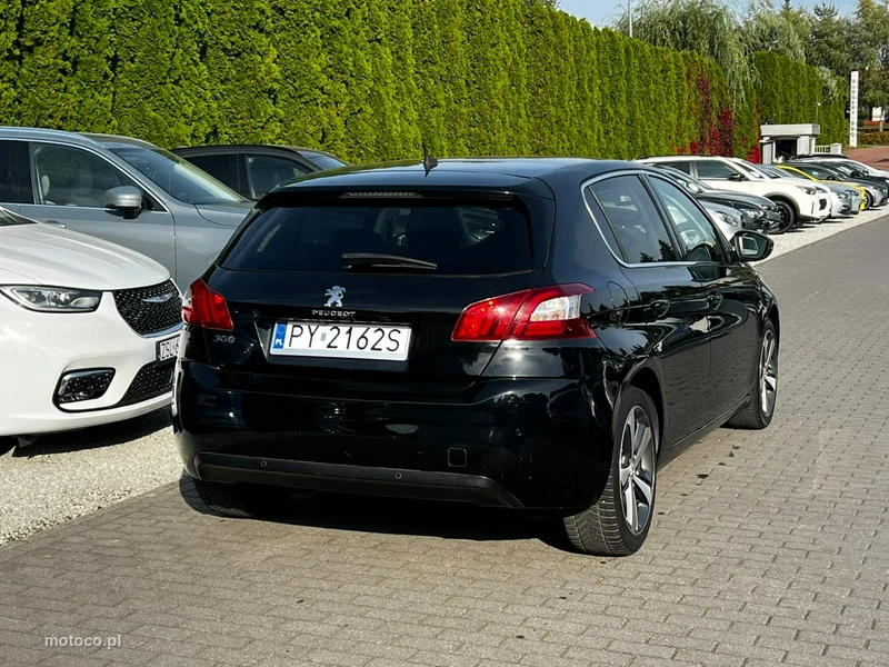 Peugeot 308 4