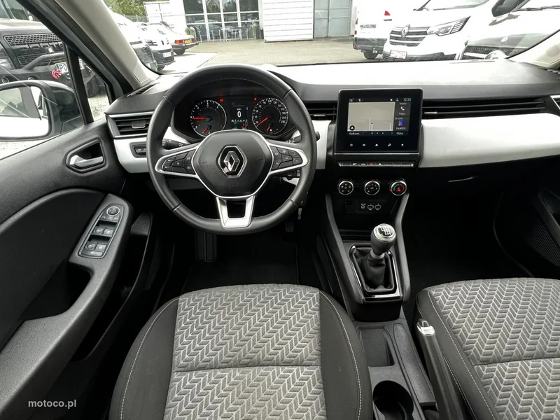 Renault Clio V 10