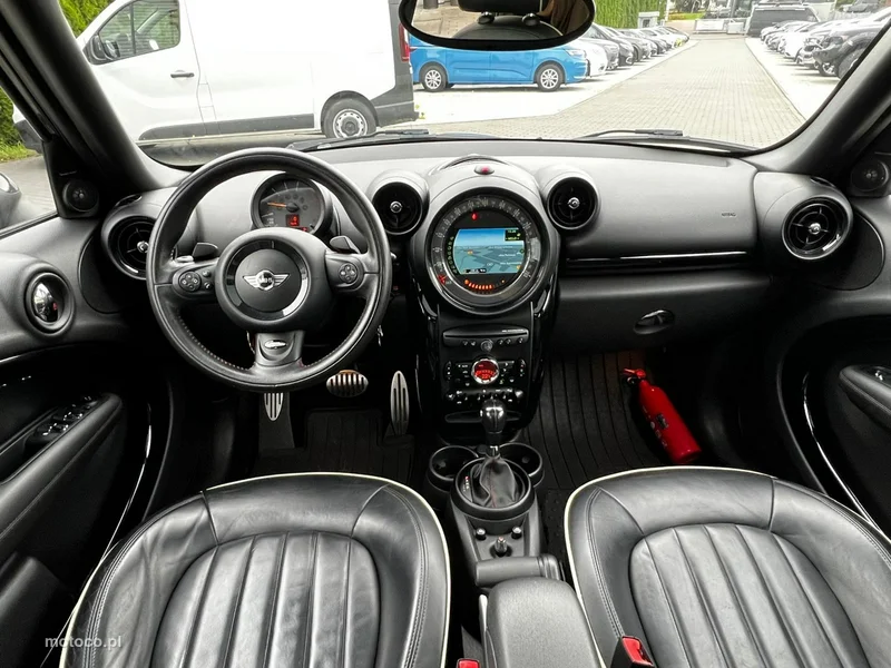 MINI Countryman 11