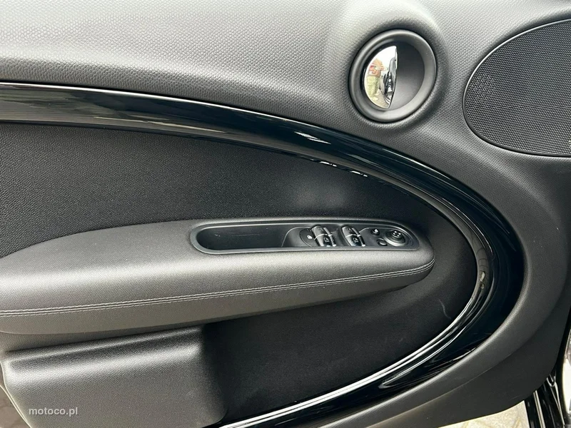 MINI Countryman 23
