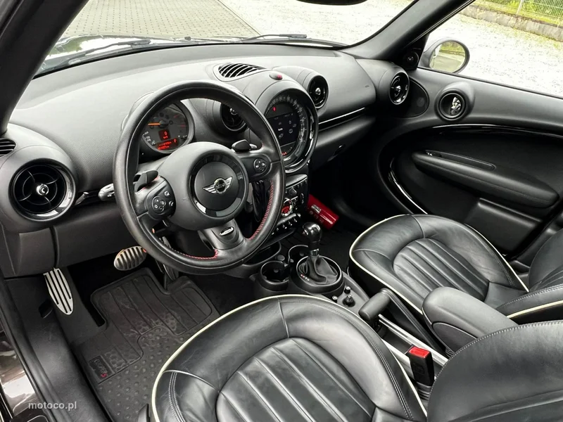 MINI Countryman 7