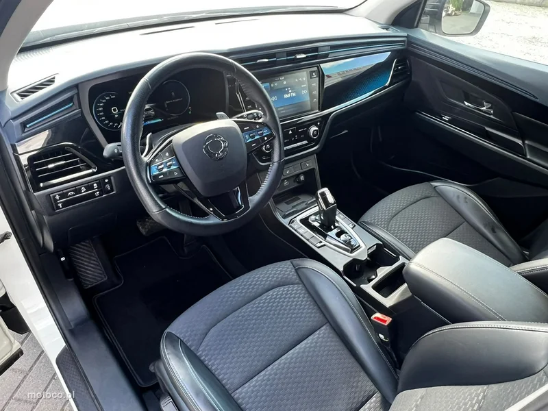 Ssangyong Korando 9